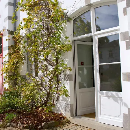 Holiday home Les Hys De Verdenne